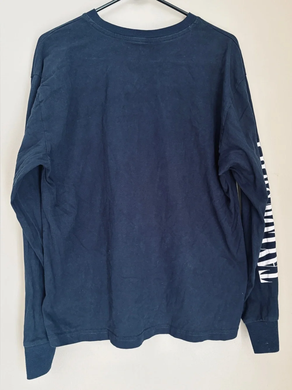 Taylor Swift The Eras Tour Navy Blue Long Sleeve Shirt Size LARGE - Picture 5 of 7